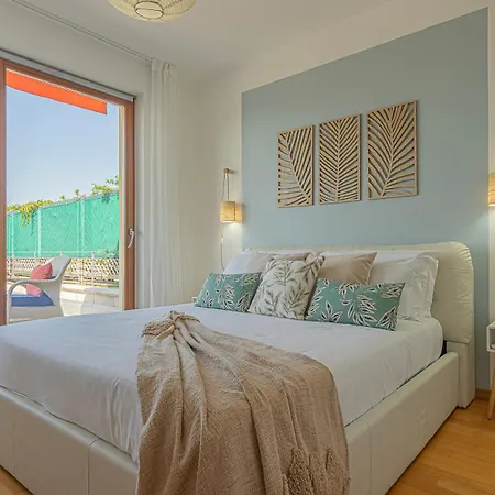 Appartement Bossanova Family - Your Glimpse Of The Sirmione